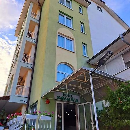 Family Hotel Selena Nesebar Bagian luar foto